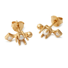Load image into Gallery viewer, gold guld pearls perler pearl perle stud earring ear  ørering swarovski shell diamond diamant