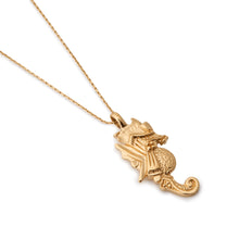 Indlæs billede til gallerivisning seahorse søhest halskæde necklace guldkæde goldchain ocean deep sea chain kæde guld gold beach strand water blue